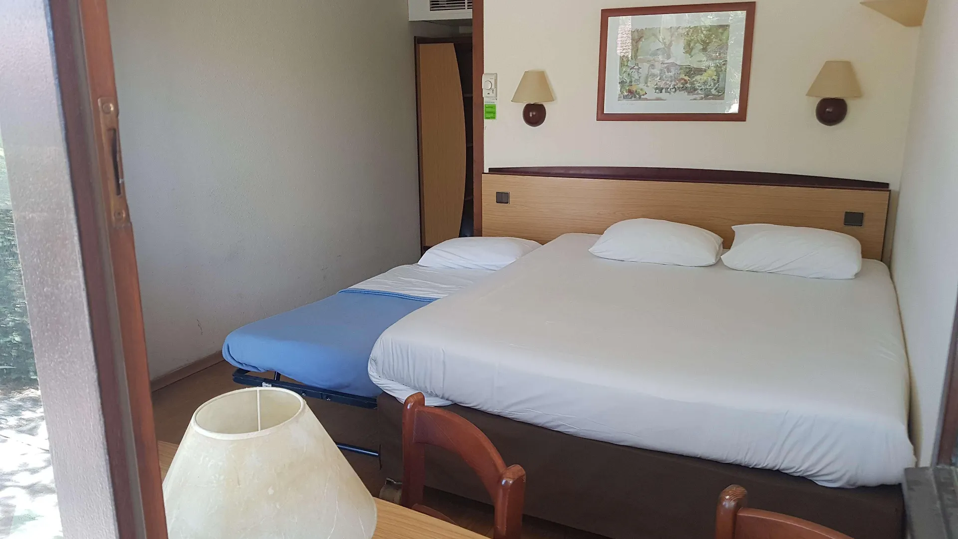 Hotel Campanile Salon-De-Provence